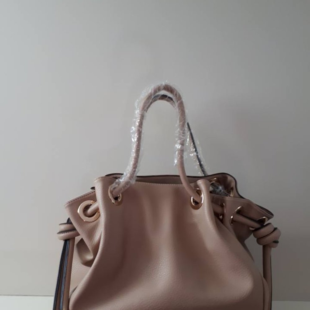 Hobo Bags - Picture 3 of 3